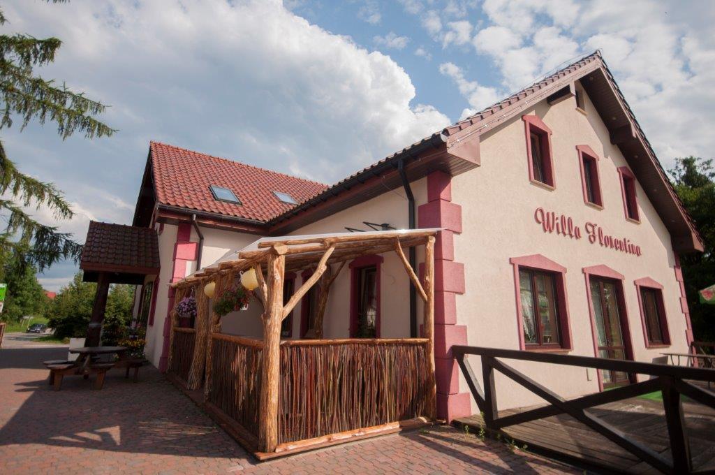 Florczaki Pensjonat Agroturystyczny Pod Modrzewiem B&B 외부 사진